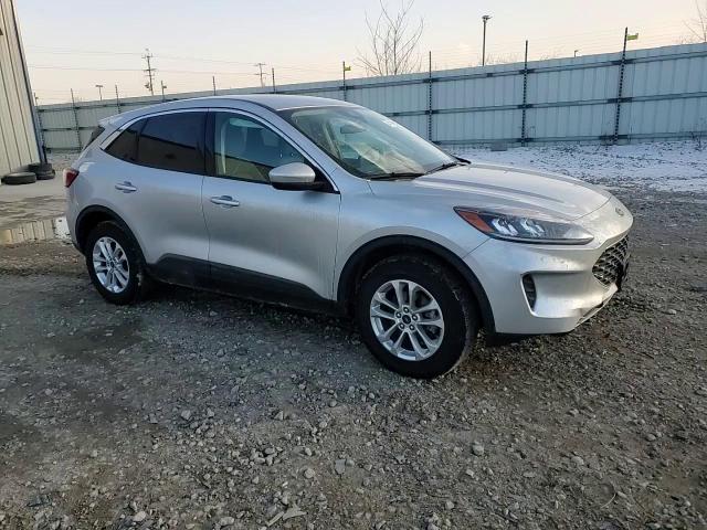 2020 Ford Escape - Image 10