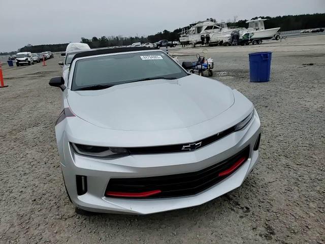 2017 Chevrolet Camaro - Image 10