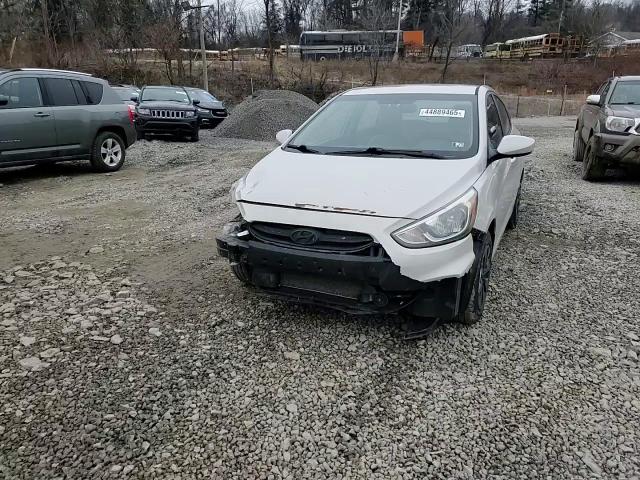 2016 Hyundai Accent - Image 11