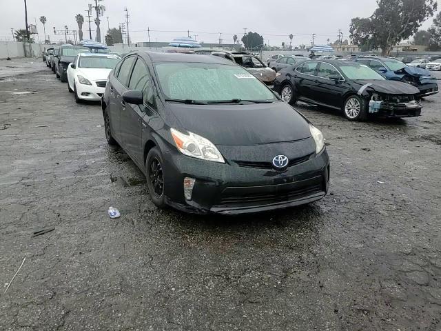 2014 Toyota Prius - Image 10