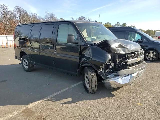 2013 Chevrolet Express - Image 11