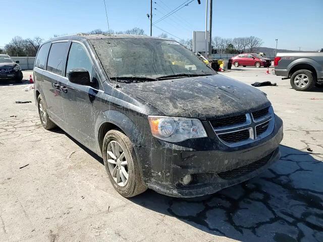 2020 Dodge Caravan - Image 11