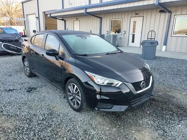 2021 Nissan Versa - Image 10