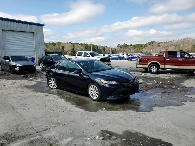 2020 Toyota Camry - Image 13