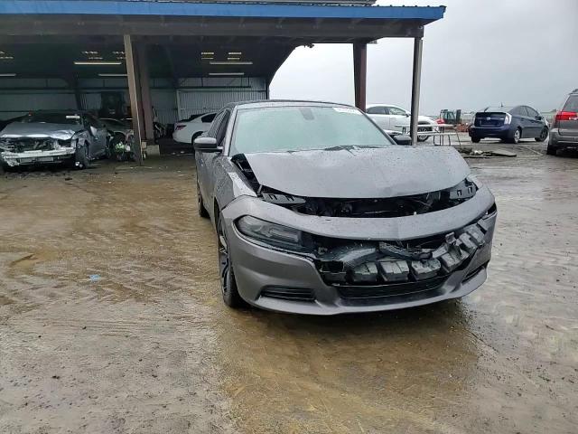 2018 Dodge Charger - Image 11