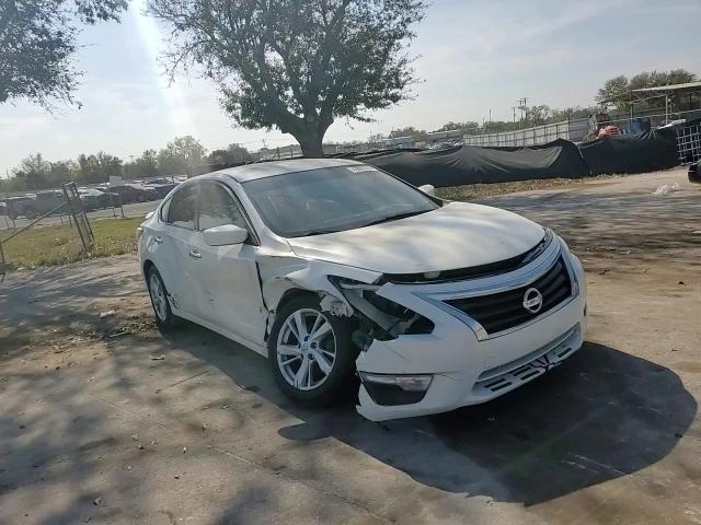 2014 Nissan Altima - Image 11