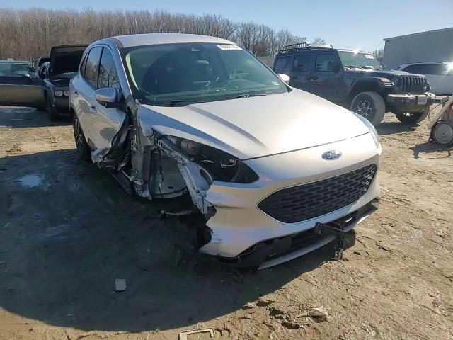 2020 Ford Escape - Image 12
