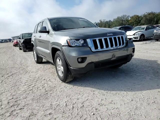 2012 Jeep Grand Cherokee - Image 12