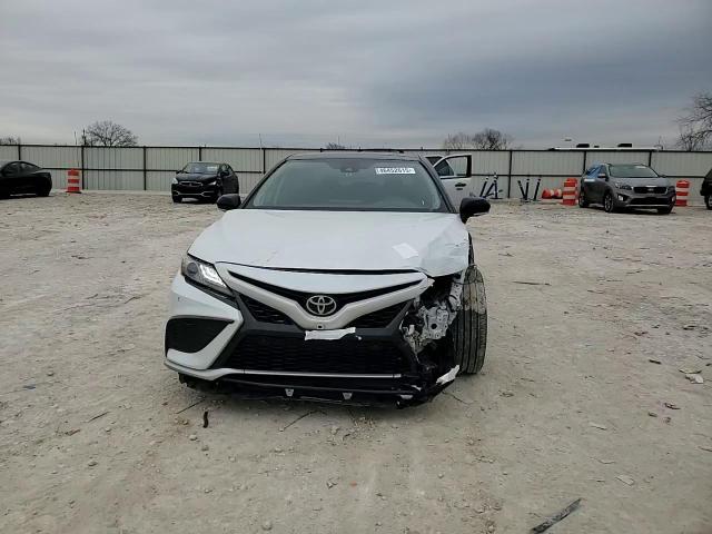 2021 Toyota Camry - Image 10