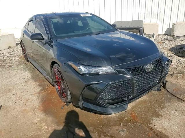 2021 Toyota Avalon - Image 13