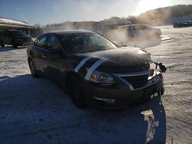 2015 Nissan Altima - Image 10