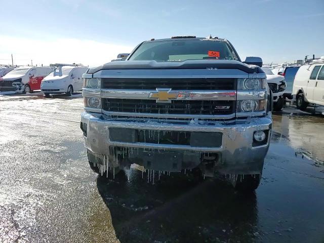 2015 Chevrolet Silverado - Image 10