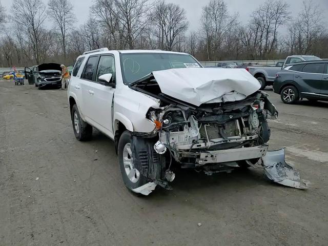 2016 Toyota 4Runner - Image 12