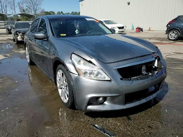 2012 Infiniti G - Image 13