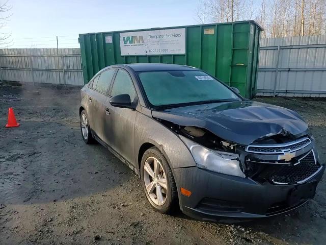 2013 Chevrolet Cruze - Image 10