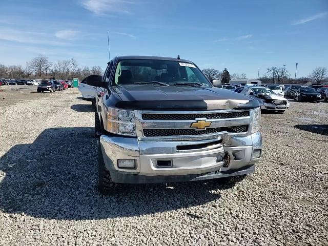 2013 Chevrolet Silverado - Image 10