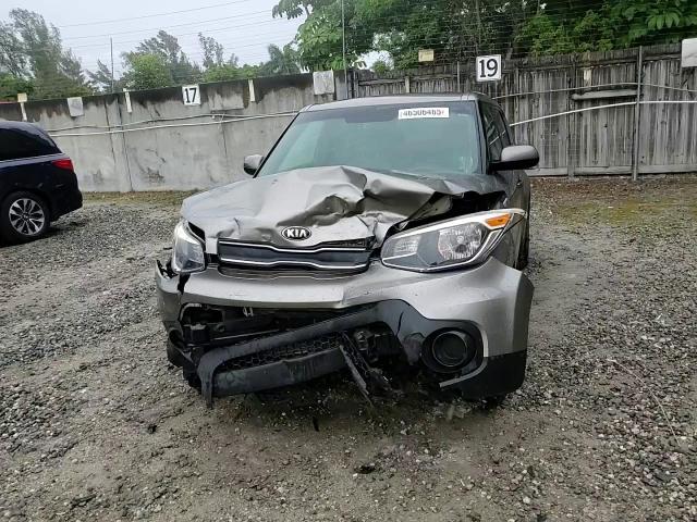 2017 Kia Soul - Image 12