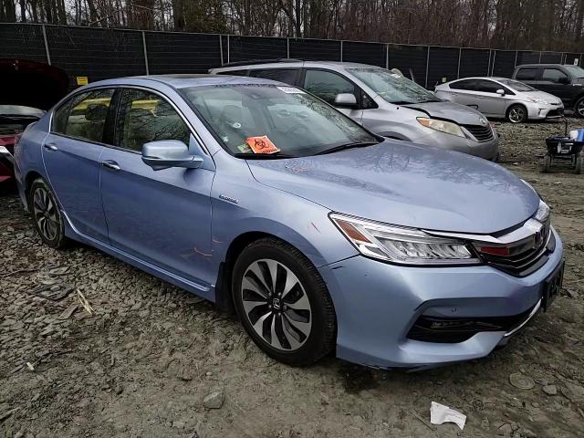 2017 Honda Accord - Image 11