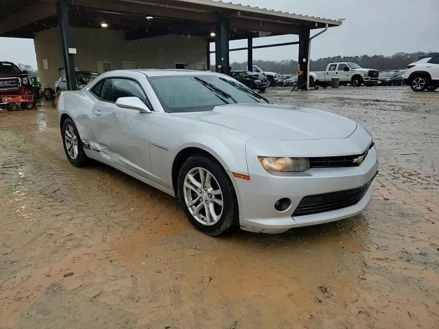 2015 Chevrolet Camaro - Image 13