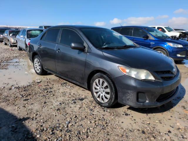 2012 Toyota Corolla - Image 13