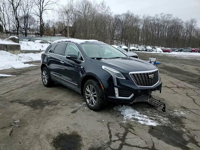 2021 Cadillac XT5 - Image 12