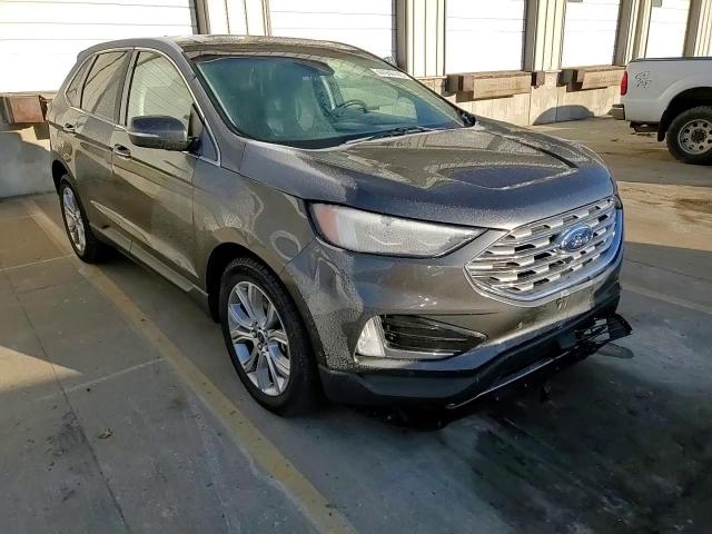 2019 Ford Edge - Image 12