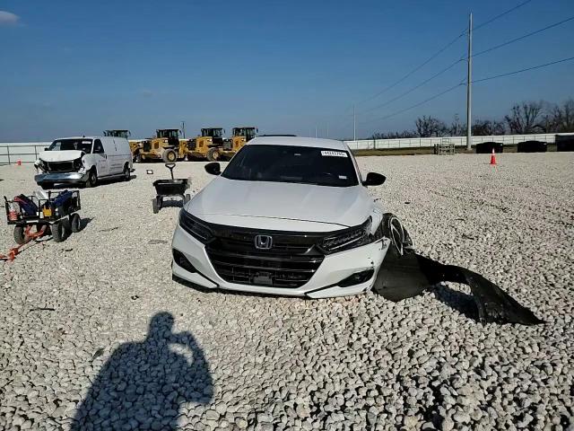2022 Honda Accord - Image 10