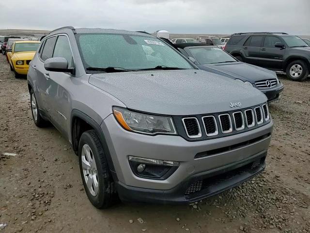 2018 Jeep Compass - Image 11