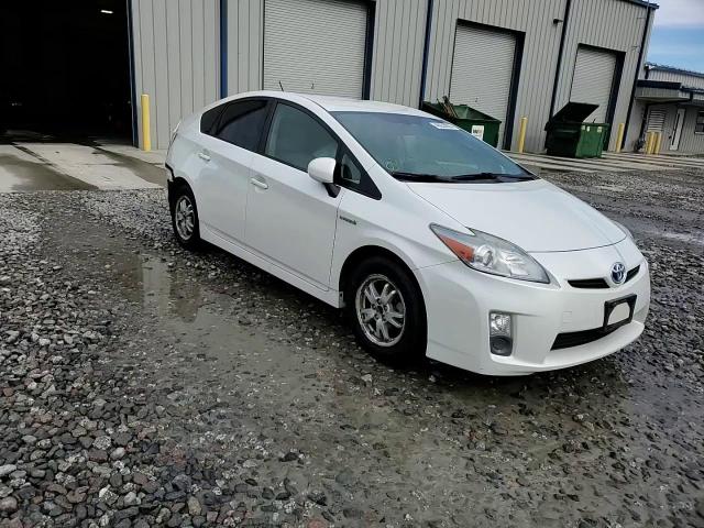 2010 Toyota Prius - Image 10