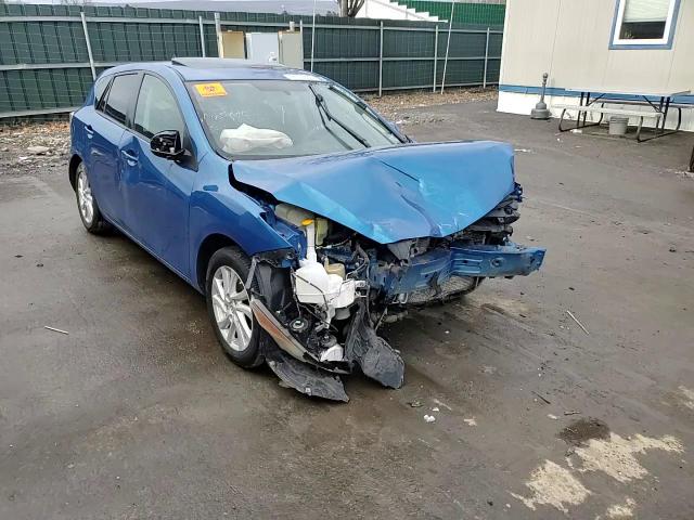 2012 Mazda 3 - Image 11