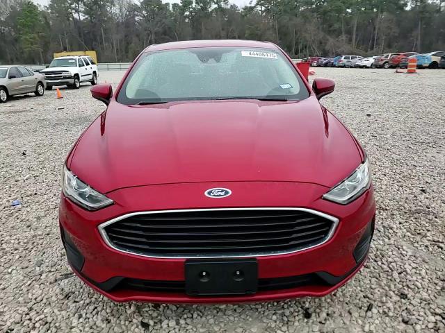 2020 Ford Fusion - Image 13
