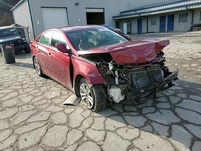 2013 Hyundai Sonata - Image 11