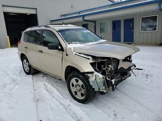 2010 Toyota RAV 4 - Image 11