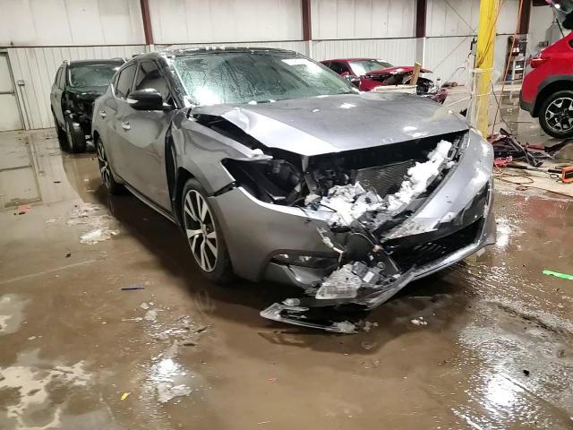 2016 Nissan Maxima - Image 13