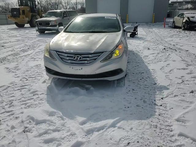2014 Hyundai Sonata - Image 10