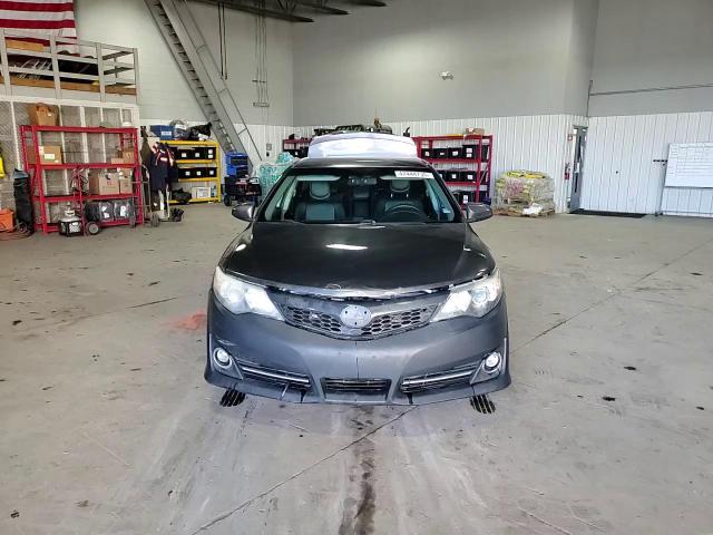 2012 Toyota Camry - Image 11