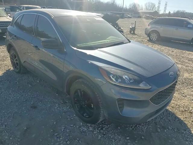 2020 Ford Escape - Image 12