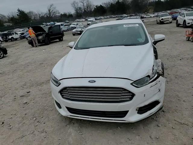 2015 Ford Fusion - Image 10