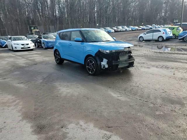 2023 Kia Soul - Image 13