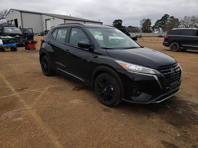 2021 Nissan Kicks - Image 11