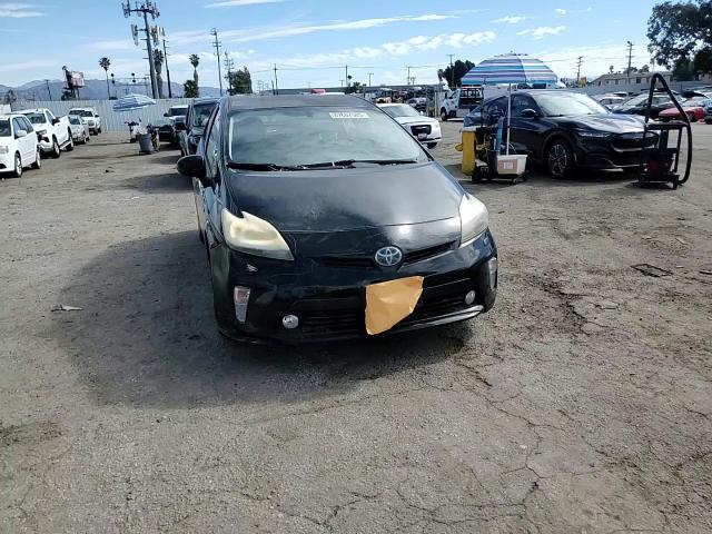 2012 Toyota Prius - Image 10