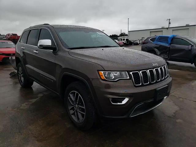2017 Jeep Grand Cherokee - Image 11