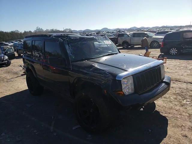 2006 Jeep Commander - Image 11