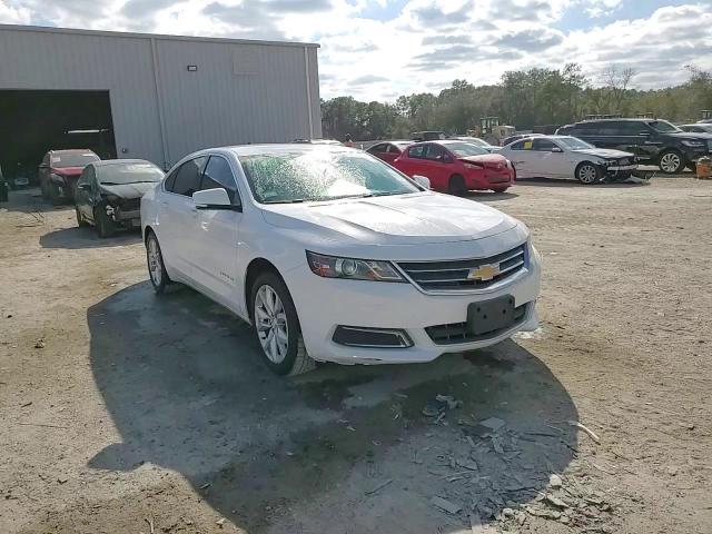 2016 Chevrolet Impala - Image 13