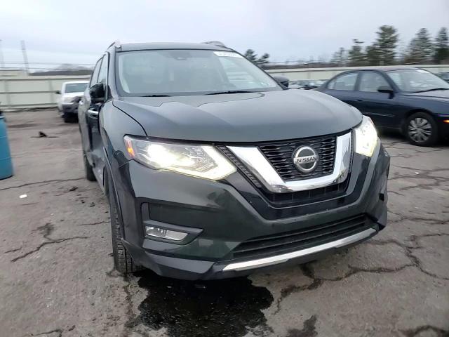 2019 Nissan Rogue - Image 11