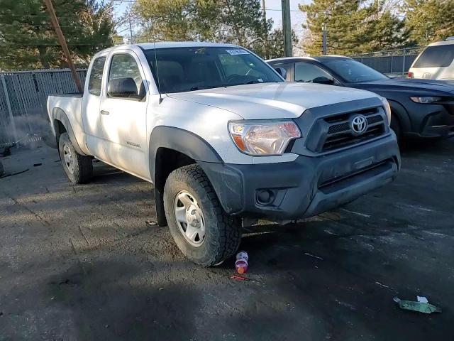 2015 Toyota Tacoma - Image 11