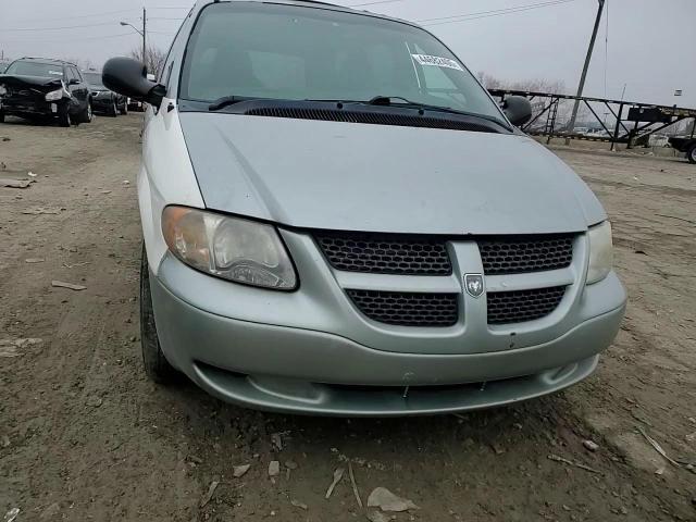 2004 Dodge Caravan - Image 11