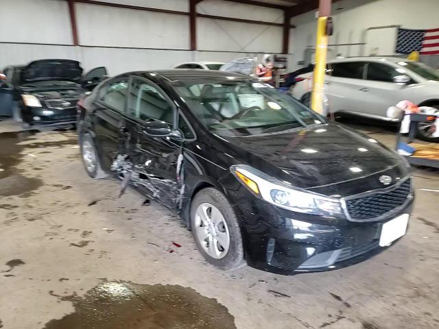 2018 Kia Forte - Image 14