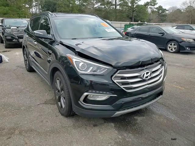 2018 Hyundai Santa Fe - Image 14