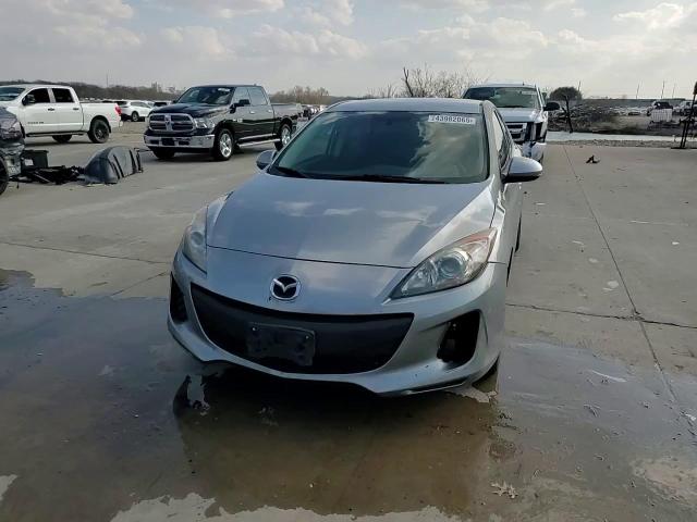 2012 Mazda 3 - Image 13